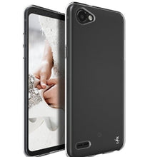 Cargar imagen en el visor de la galería, Funda transparente de silicona para LG Q6 Alpha con vista frontal y trasera del teléfono en un fondo de pantalla nupcial
