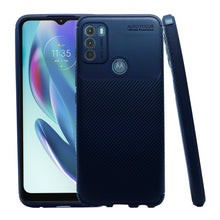 Cargar imagen en el visor de la galería, Funda Rugged Carbon Fibra Flexible Para Moto G50 4G