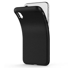 Cargar imagen en el visor de la galería, Funda Spigen Liquid Air Carbono para iPhone XR