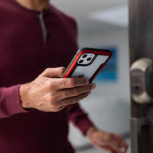 Cargar imagen en el visor de la galería, Funda Uso Rudo Aluminio Raptic Shield Para iPhone 12/12 Pro