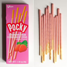 Cargar imagen en el visor de la galería, Comida Japonesa Galleta Biscuit Sticks Pocky Fresa 40g 10pzs
