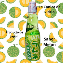 Cargar imagen en el visor de la galería, Bebida Ramune Hata Gaseoso Con Canica Vidrio Sabor De Melon 200ml 30 Botellas
