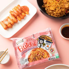 Cargar imagen en el visor de la galería, Sopa Instantánea Ramen Coreana Buldak Sabor de Rose 5 Bolsas
