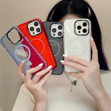 Cargar imagen en el visor de la galería, Funda Traslucida con MagSafe para Iphone
